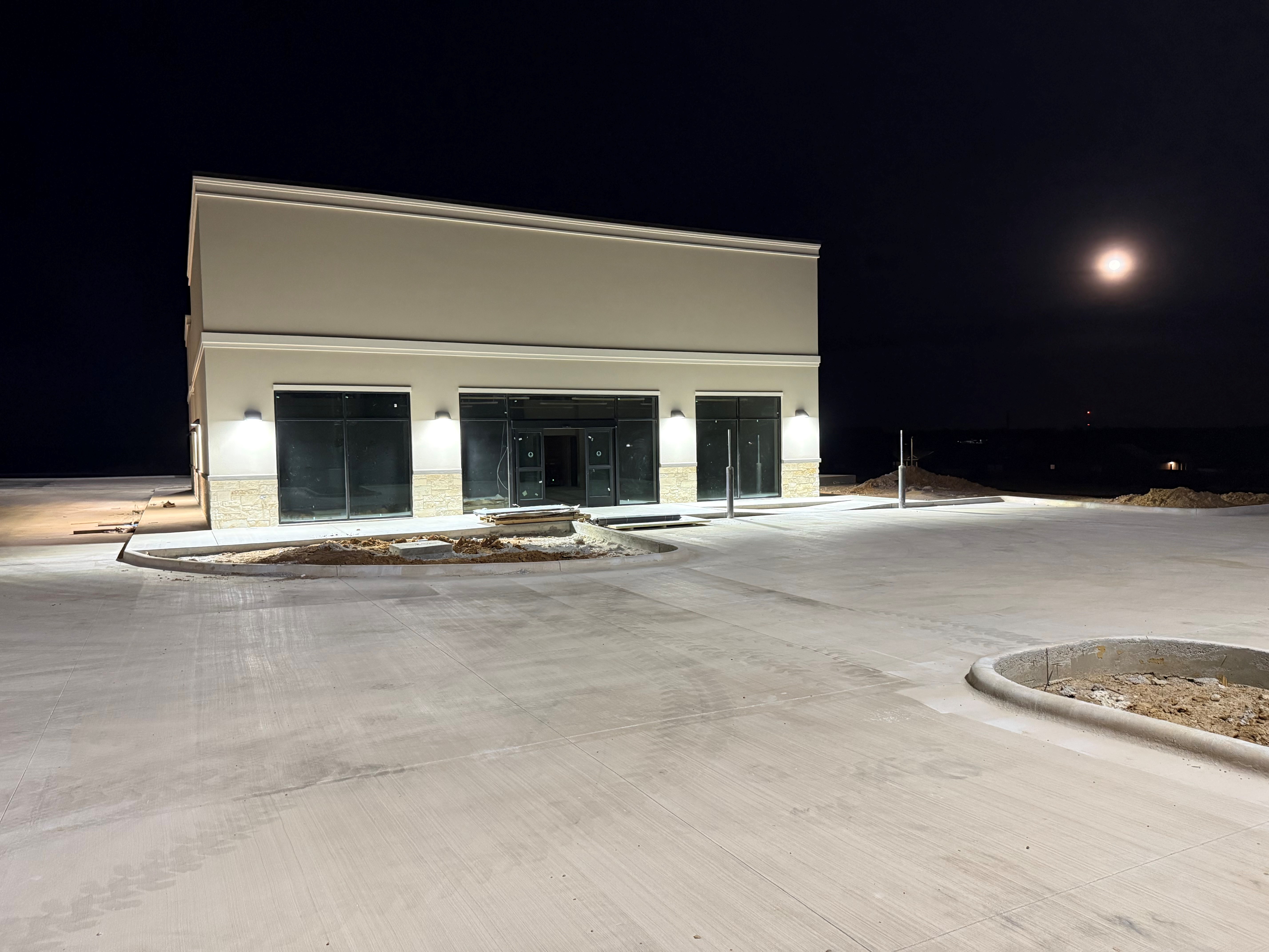 Sherwin-Williams NNN development exterior